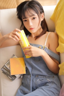 小婷又嫩又紧又滑又多水